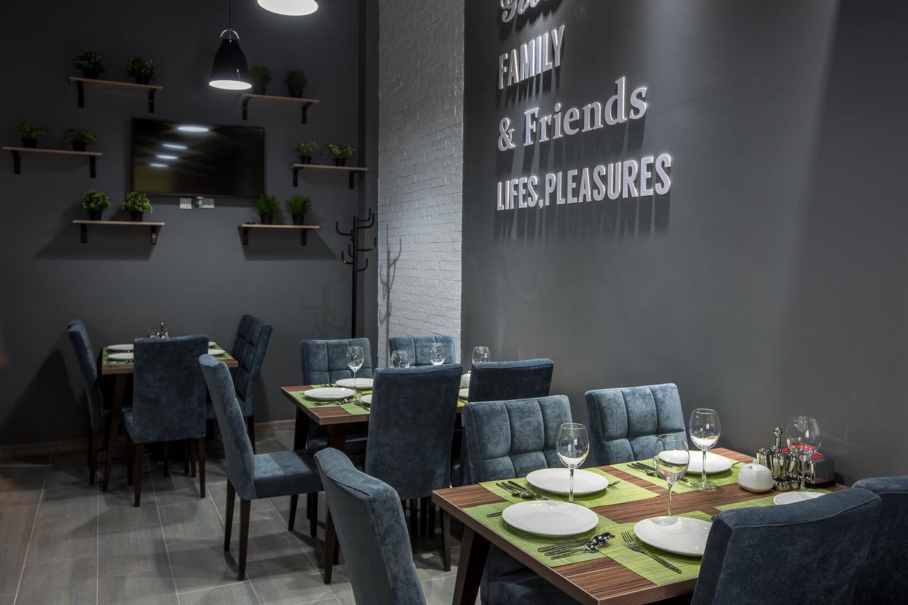 Maxx Inn Astana Ngoại thất bức ảnh